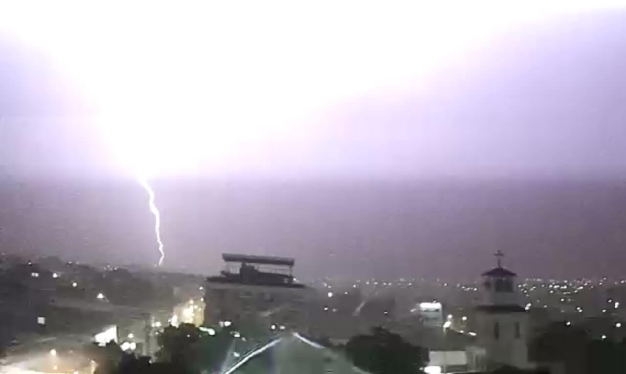 Tempestade De Raios E Queda De Energia Em Lagoa Da Prata MG Veja O